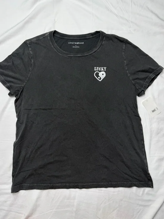 Lucky Brand Ying Yang Heart Classic Crew NWT - Picture 3 of 6
